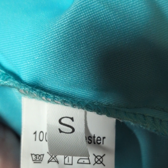 Aqua Dress with Pink Polka Dot Accents - Picture 4 of 4